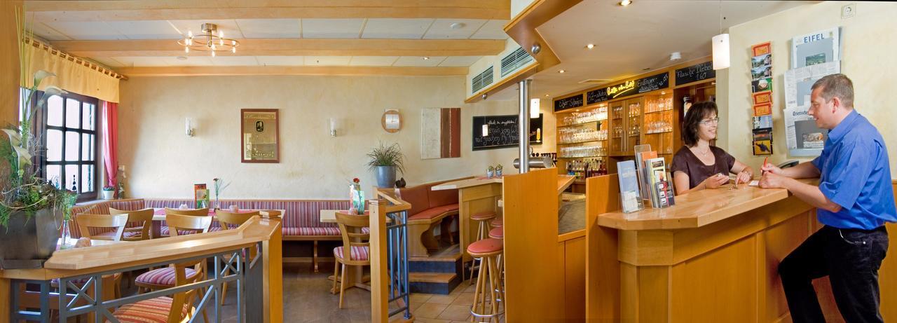 Hotel-Restaurant Im Goldenen Grund Korperich Exteriér fotografie